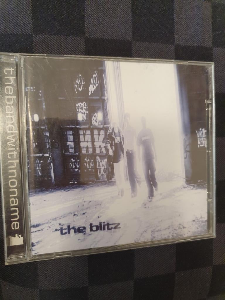 Thebandwithnoname the blitz (uk), Verzenden, 2000 tot heden