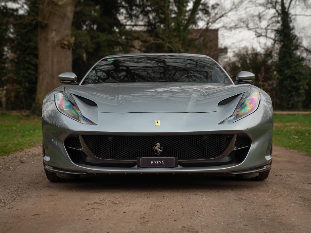 Ferrari 812 Superfast | Full carbon spec | Lift | Pass. disp, Auto's, Automaat, Gebruikt, 12 cilinders, Elektrische stoelverstelling