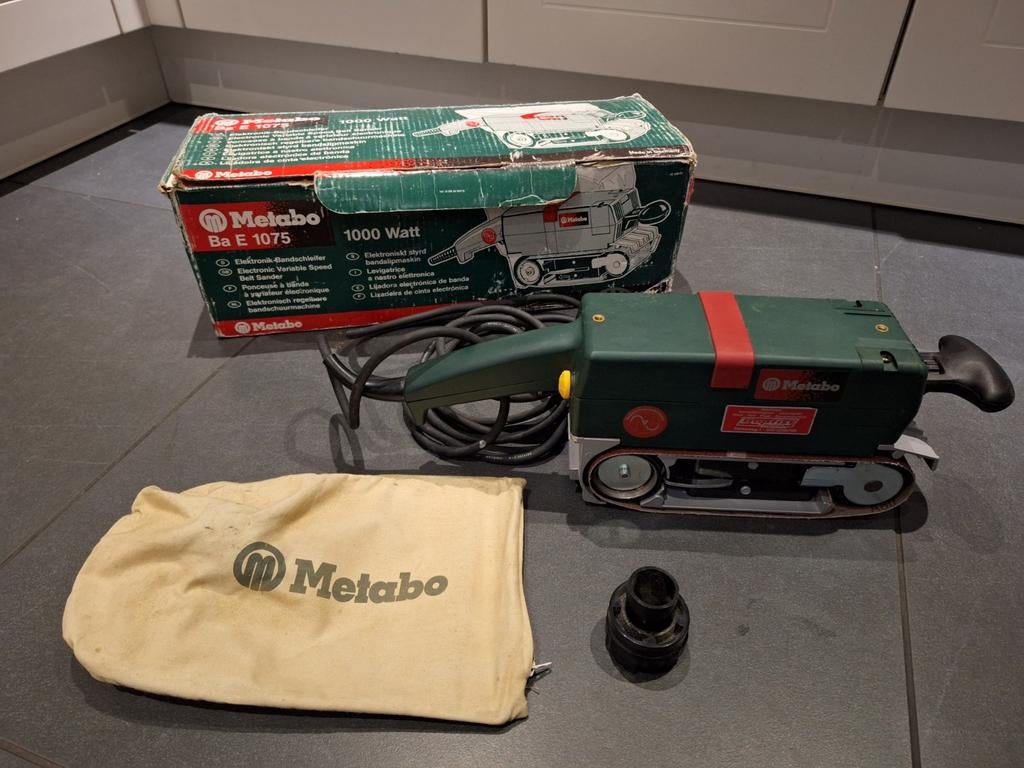 Bandschuurmachine Metabo Ba E 1075 1000 Watt, Ophalen of Verzenden, Gebruikt, 600 tot 1200 watt, Bandschuurmachine