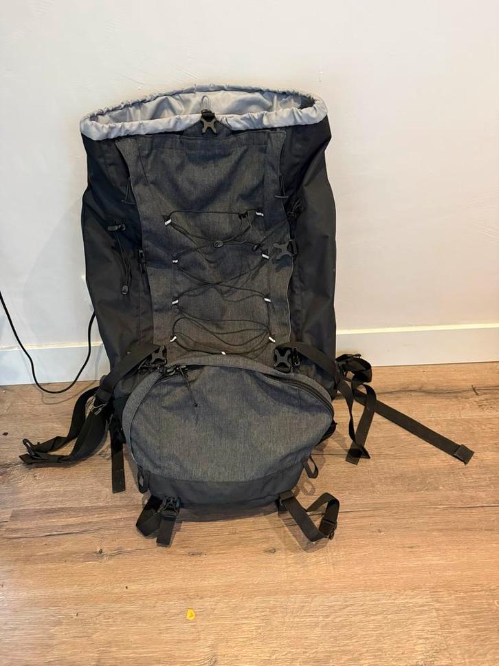 Nomad rugzak, Sieraden, Tassen en Uiterlijk, Tassen | Rugtassen, Gebruikt, Nomad, 25 tot 40 cm, 60 cm of meer, Trekking, Ophalen of Verzenden