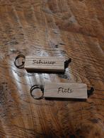 2 stuks handgemaakte houten sleutelhangers - Nieuw, Ophalen of Verzenden, Nieuw
