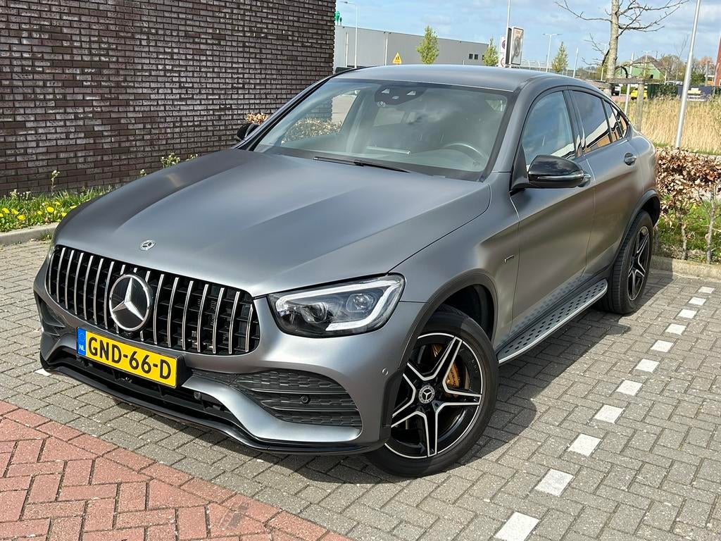 Mercedes-Benz GLC Coupé 300e 320pk 4MATIC 9G-TRONIC 2020, Auto's, Automaat, 1940 kg, 4 cilinders, Plug-in hybride