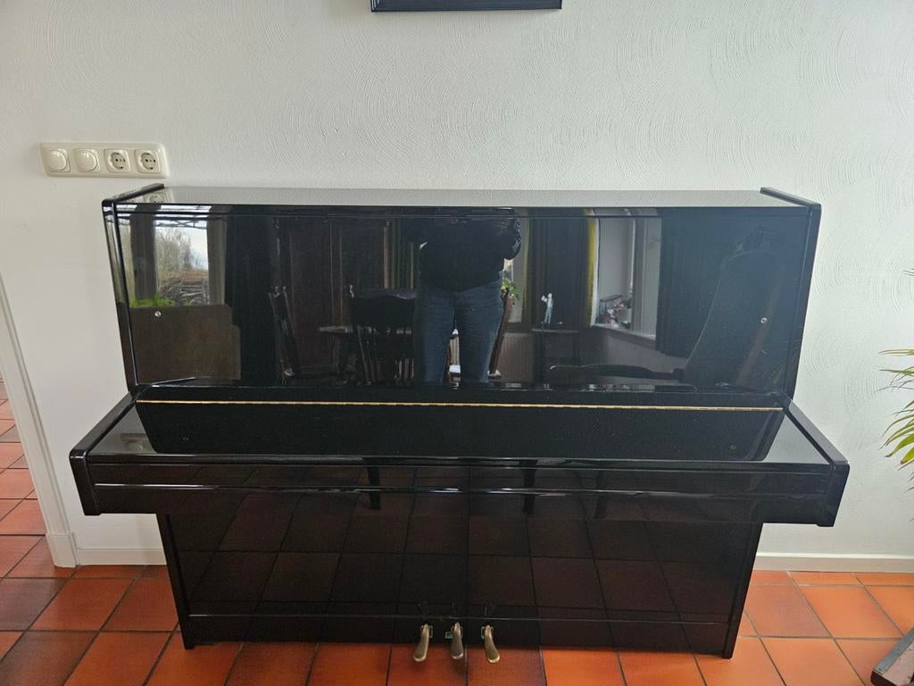 August Förster piano uit 1999, zwart glans, Ophalen of Verzenden, Gebruikt
