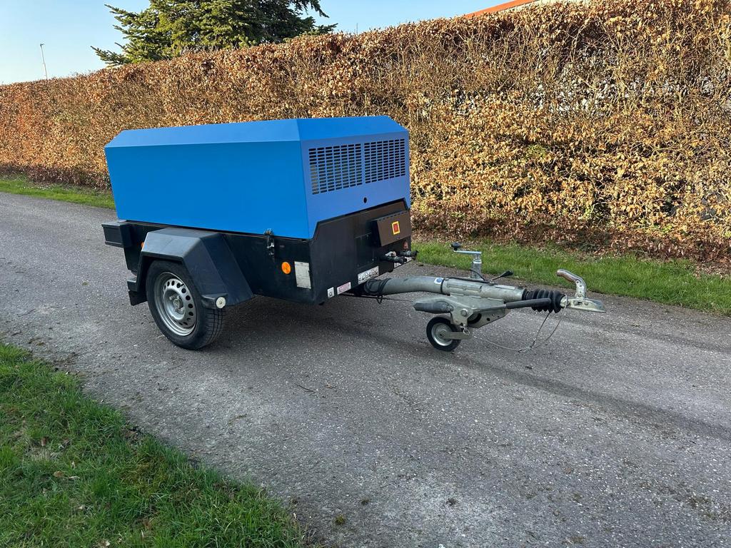 Compressor, Minder dan 25 liter, Ophalen of Verzenden, Zo goed als nieuw, Minder dan 200 liter/min