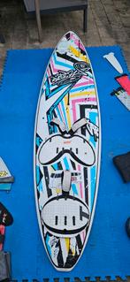 Tabou Rookie windsurfboard voor kinderen., Ophalen, Gebruikt, Minder dan 250 cm, Met vin(nen)