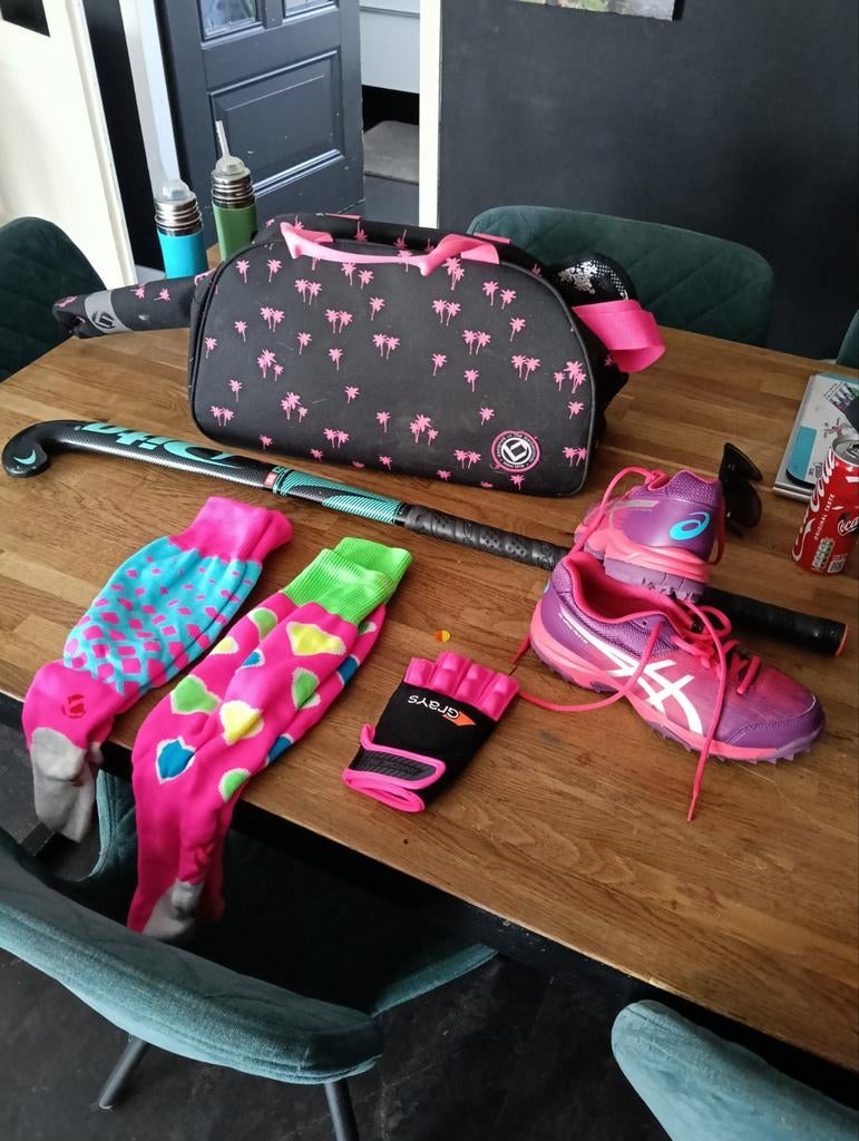 Zgan hockey spullen, Ophalen of Verzenden, Zo goed als nieuw, Schoenen