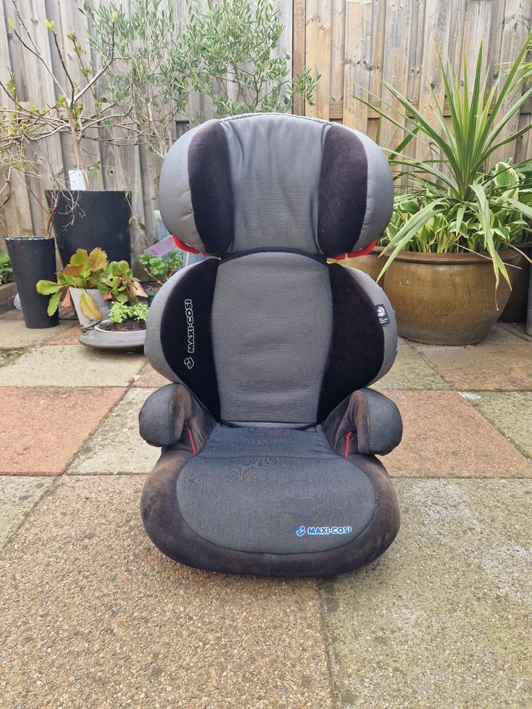 Maxi cosi autostoeltje, Kinderen en Baby's, Autostoeltjes, Ophalen, Autogordel, 15 t/m 36 kg, Verstelbare rugleuning