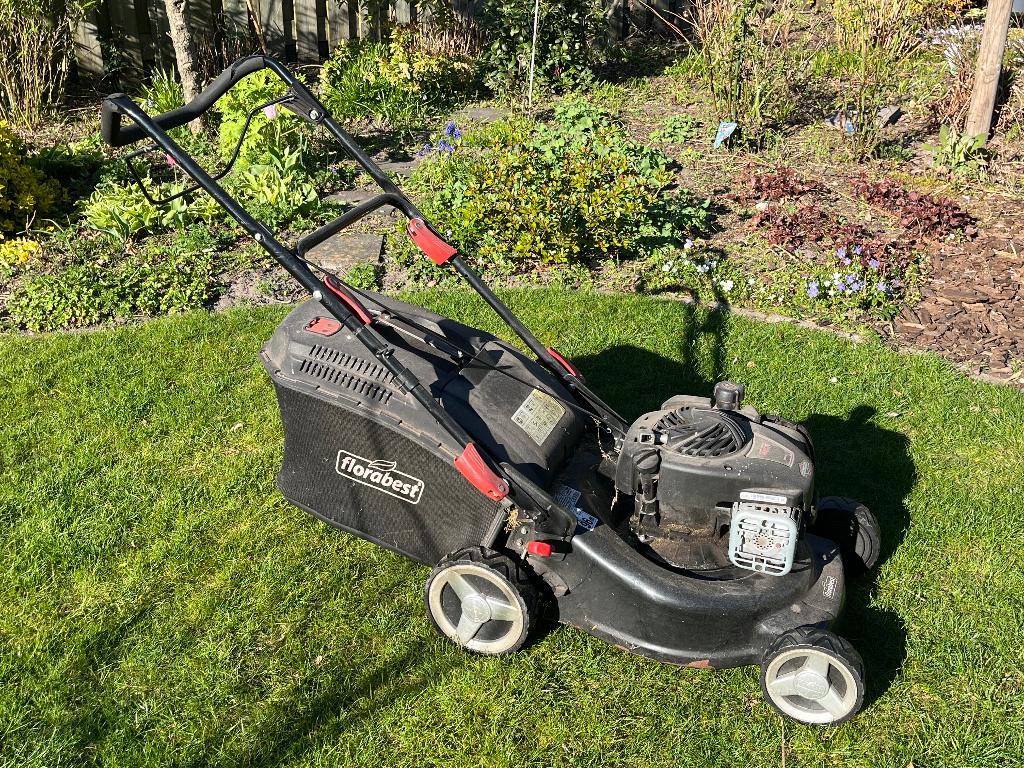 motor grasmaaier, Ophalen, Cirkelmaaier, Gebruikt, Florabest