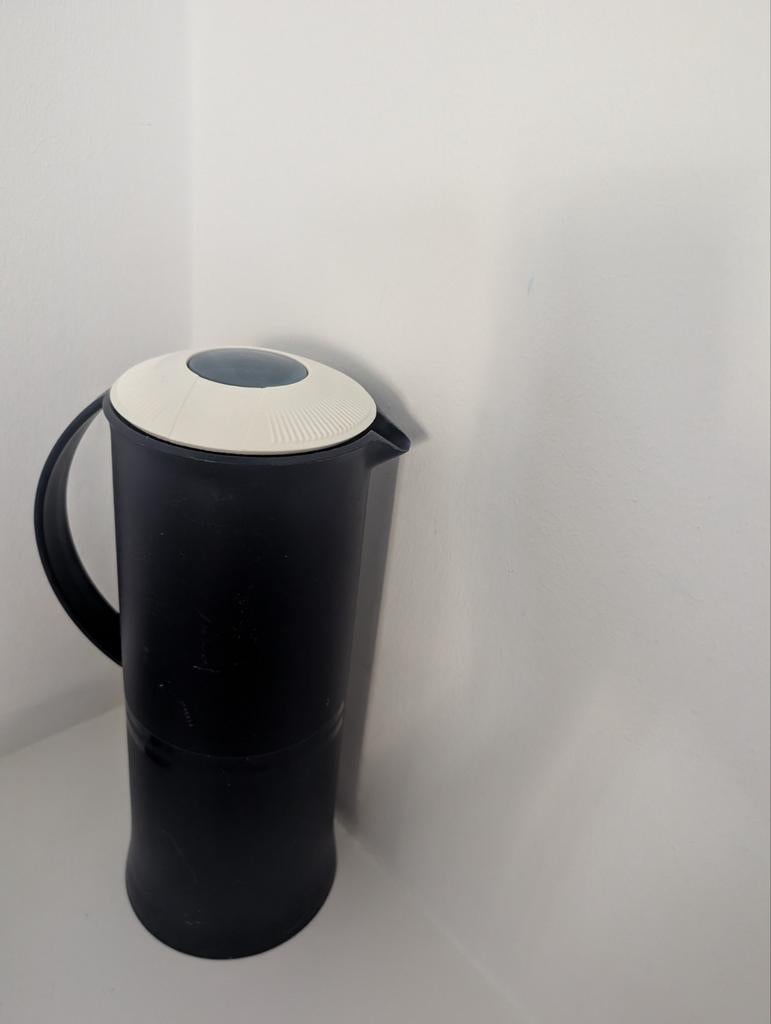 Tupperware thermoskan 1 Liter, Ophalen of Verzenden, Zo goed als nieuw, Blauw, Beker of Kan