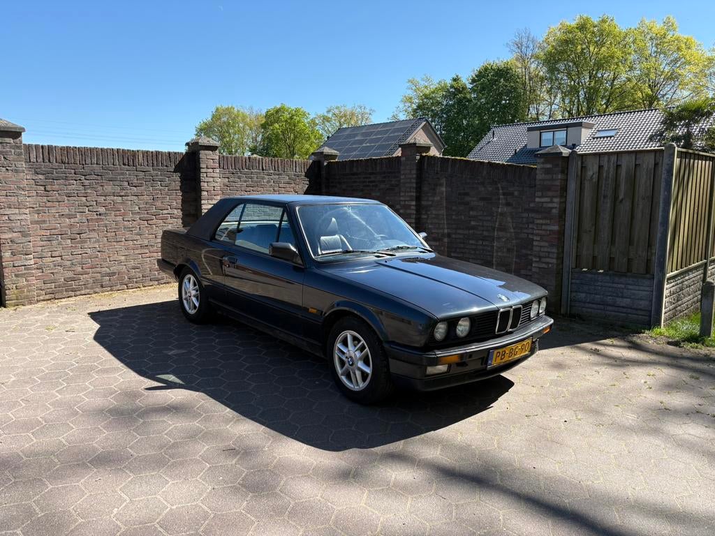 BMW E30 3-Serie 2.5 I 325 Cabriolet K6 1987 Zwart, Automaat, Zwart, 2494 cc, Cabriolet