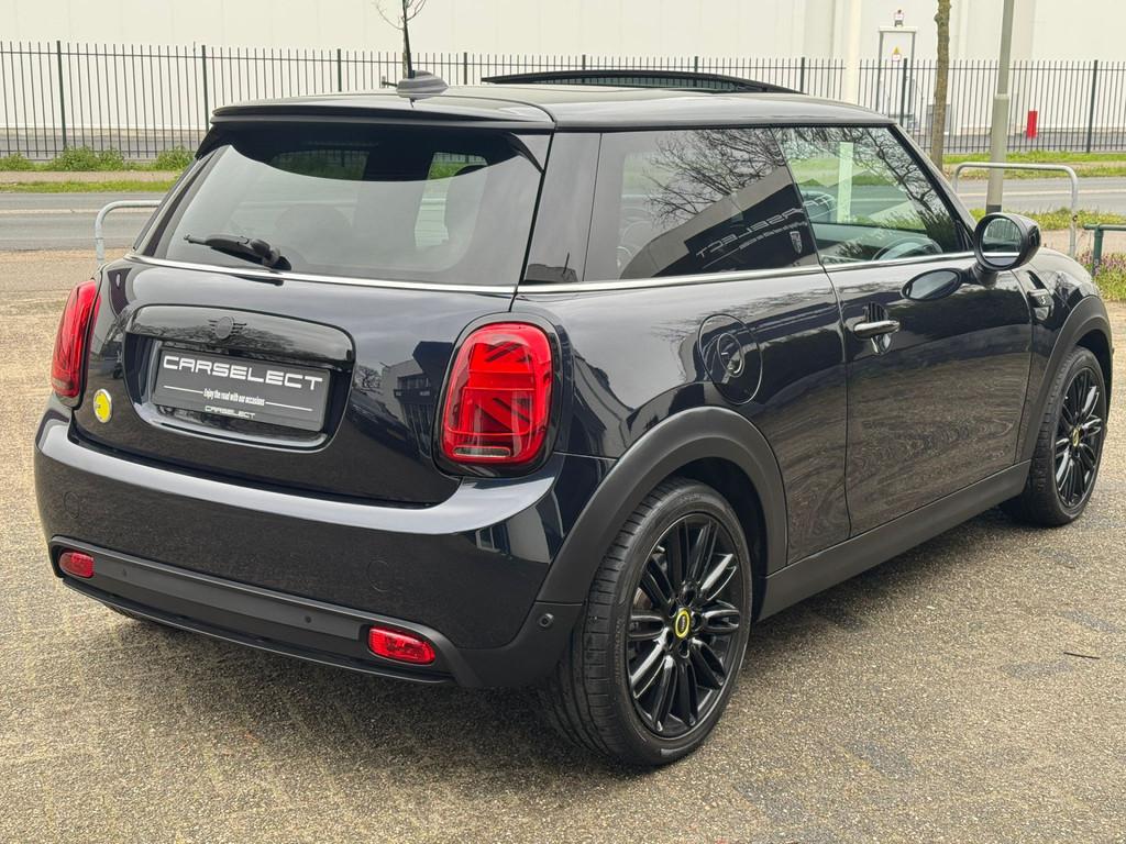 MINI Cooper SE Yours | Panorama | Harman Kardon | Head-Up |, Auto's, Mini, Gebruikt, Met garantie (alle), 4 stoelen, Elektrisch