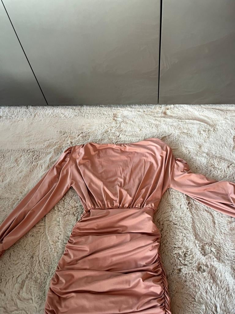 Elegante cocktailjurk met lange mouwen - My Queen, Ophalen of Verzenden, Zo goed als nieuw, Roze, Maat 36 (S)