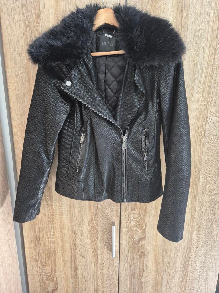Guess Zwart Bikerjack met Bontkraag, Kleding | Dames, Jassen | Winter, Guess, Zwart, Ophalen of Verzenden, Zo goed als nieuw