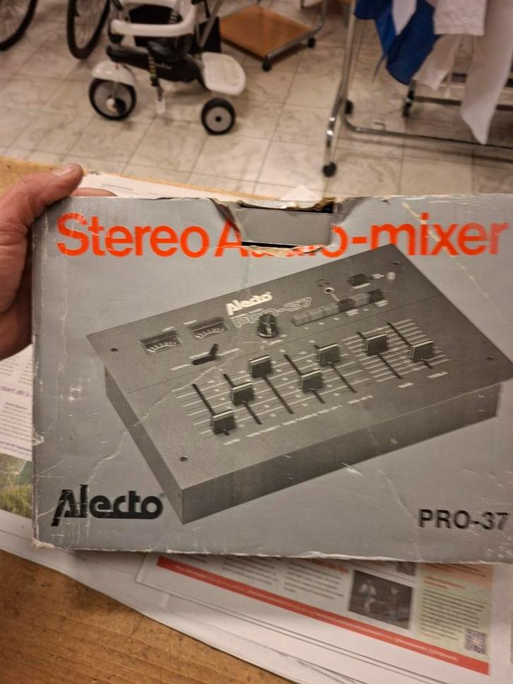 Alecto PRO-37 Stereo Audio-mixer voor hobbygebruik, Muziek en Instrumenten, Mengpanelen, Ophalen of Verzenden