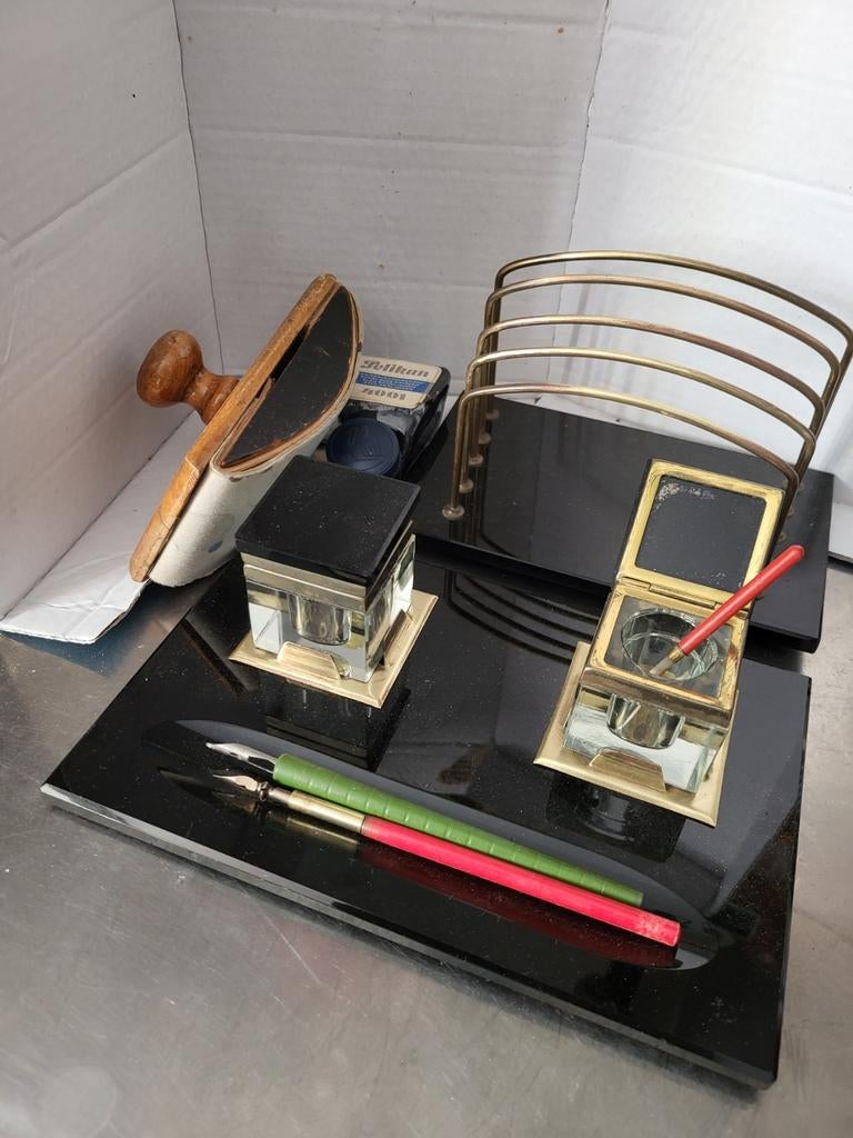 Antieke bureauset met inktpotten en pennen, Ophalen of Verzenden