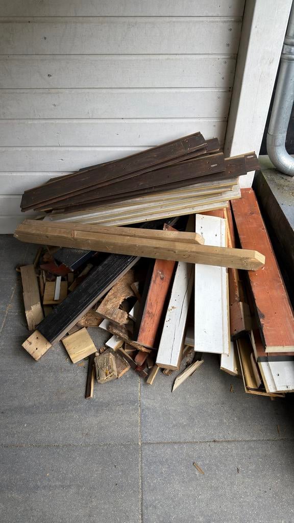 Gratis droog openhaardhout!, Tuin en Terras, Haardhout, Minder dan 3 m³, Ophalen, Overige houtsoorten, Blokken