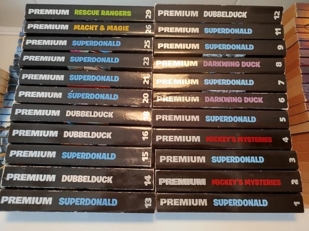 Donald Duck PREMIUM pockets, Ophalen of Verzenden, Zo goed als nieuw