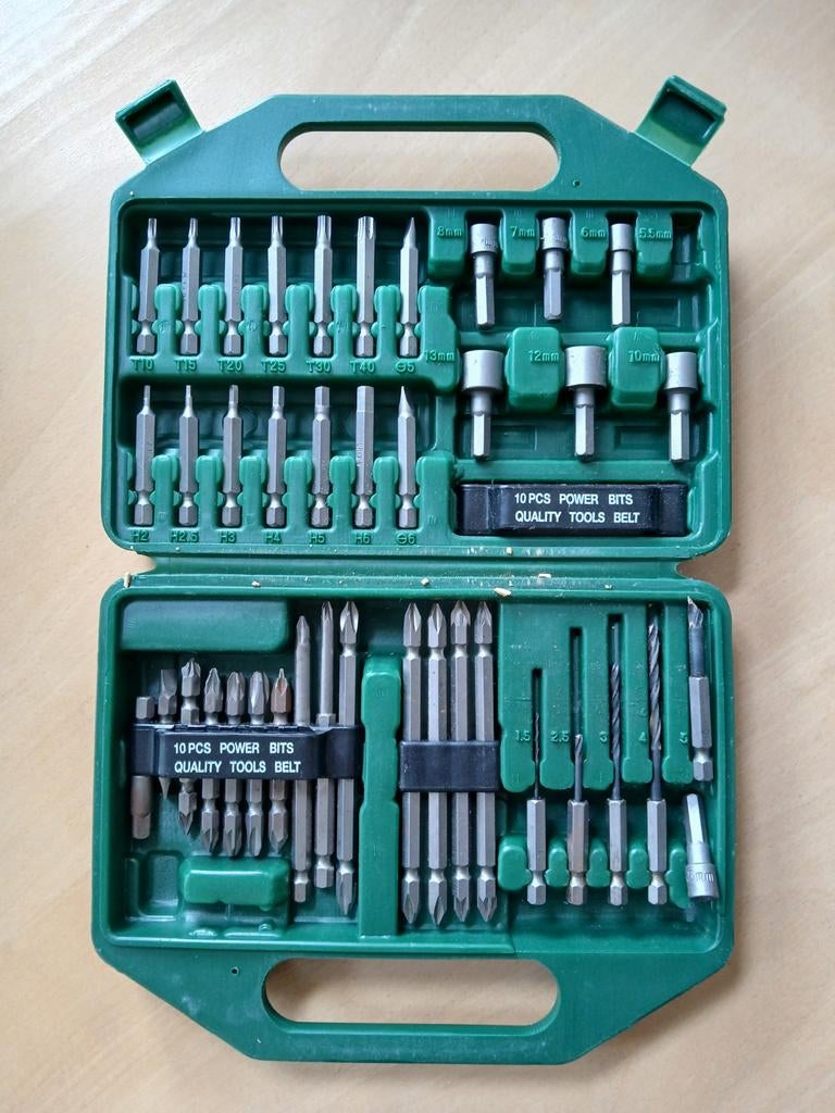 Hitachi Schroevenset en Boorset in Koffer - 42 Delig, Ophalen, Gebruikt