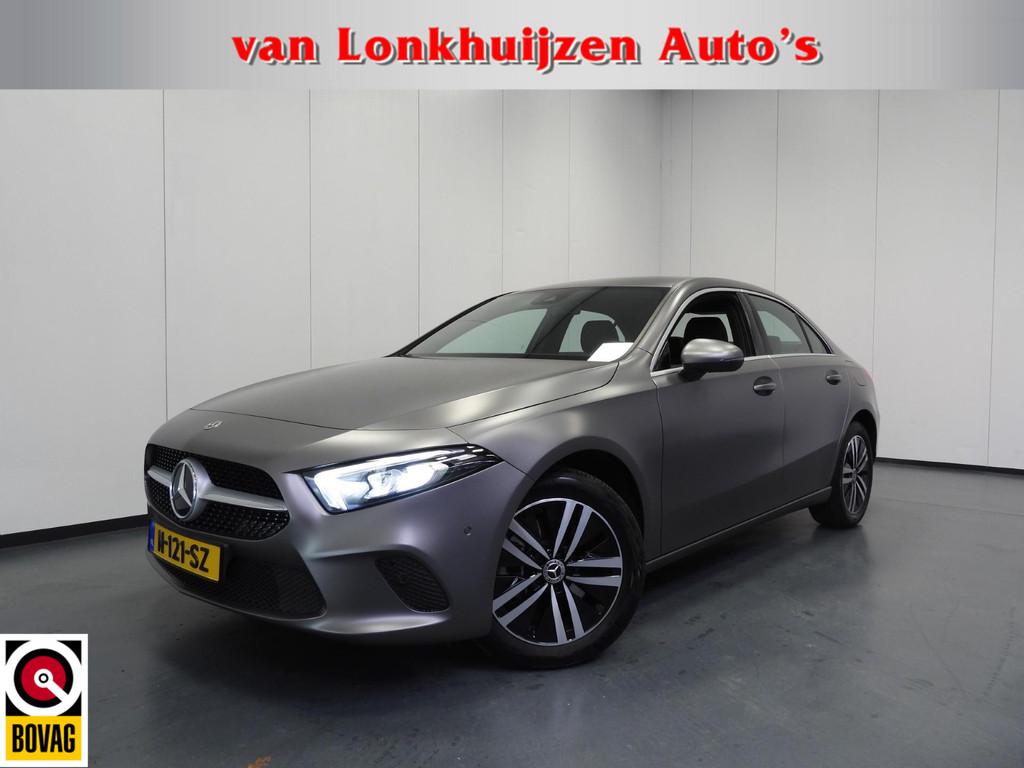 Mercedes-Benz A-Klasse A250e Luxury Limited LEER/CAMERA/SFEE, Auto's, Gebruikt, 4 cilinders, 16 kWh, Bedrijf