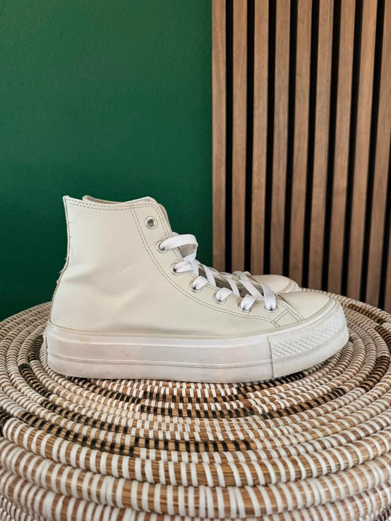 Converse Chuck Taylor All Star Platform - Maat 39, Beige, Ophalen of Verzenden, Sneakers of Gympen, Zo goed als nieuw