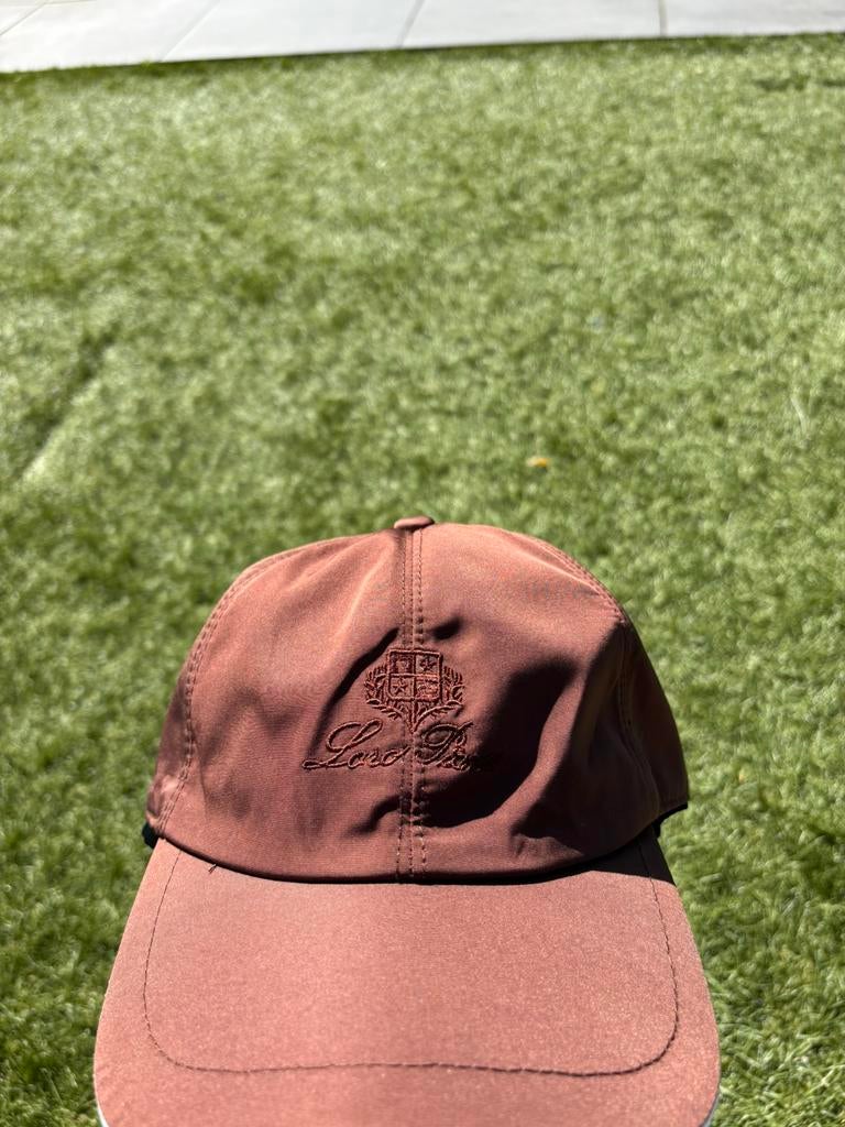 Loro Piana Pet Bruin, Kleding | Heren, Hoeden en Petten, Ophalen of Verzenden, Zo goed als nieuw