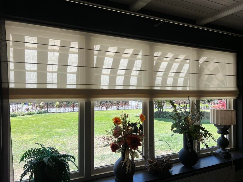 Vouwgordijn beige - goede kwaliteit, Huis en Inrichting, Stoffering | Gordijnen en Lamellen, Ophalen of Verzenden, Zo goed als nieuw