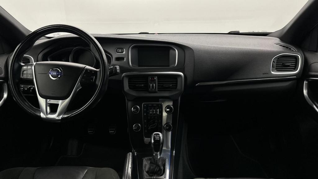Volvo V40 1.6 T3 R-Design TREKHAAK ECC CRUISE NAVIGATIE LM., Auto's, Volvo, Voorwielaandrijving, Gebruikt, 4 cilinders, Wit