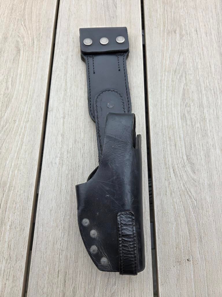 Holster  Walther P5  verkeerspolitie, Ophalen of Verzenden, Landmacht, Nederland