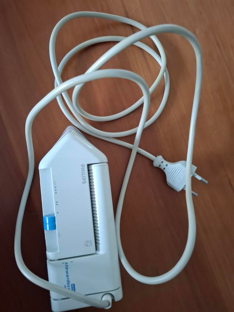 Philips World Stewardess Reisstrijkijzer, Ophalen, Gebruikt, Strijkijzer met snoer