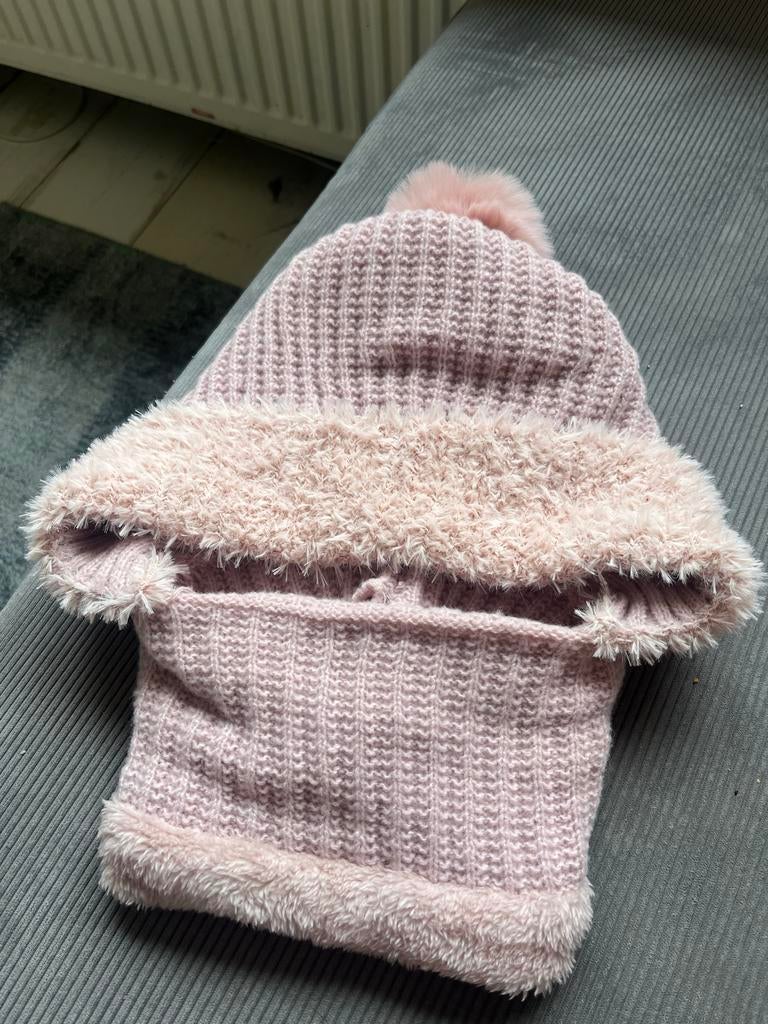 Muts en sjaal in 1 - Roze, Ophalen of Verzenden, Nieuw, Maat 38/40 (M), Muts