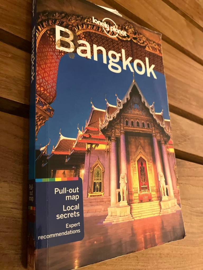 Lonely Planet Bangkok Reisgids - 11e editie, Gelezen, Lonely Planet, Ophalen of Verzenden, Reisgids of -boek