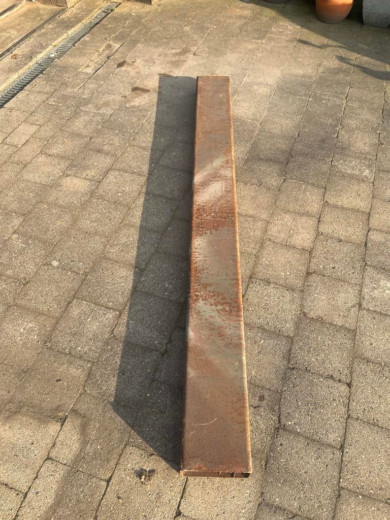 Koker 200x100x5 mm lengte 2100 mm, Doe-het-zelf en Verbouw, Metalen, Ophalen, Gebruikt, IJzer