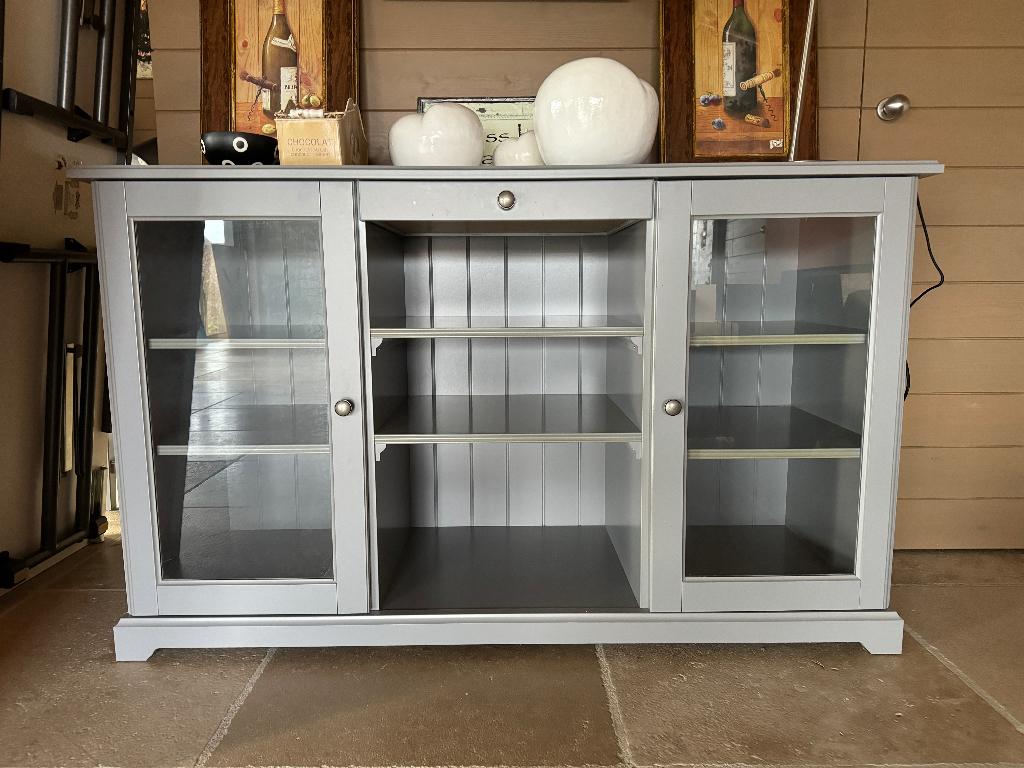 LIATORP BUFFET KAST 145 X 87 CM. GRIJS IKEA, Huis en Inrichting, Kasten | Buffetkasten, Ophalen, Overige materialen, Zo goed als nieuw