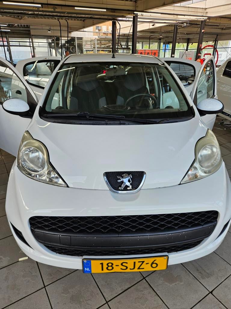 Peugeot 107 - zuinig en betrouwbaar!, Stof, Grijs, Particulier, Wit