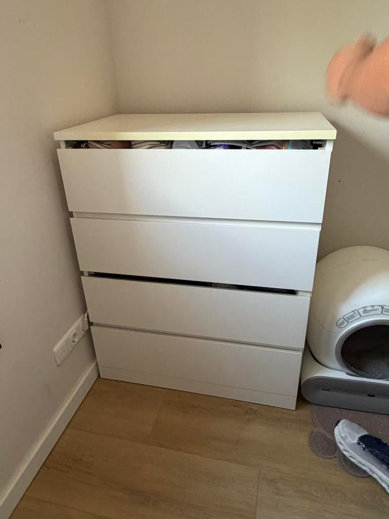 MALM ladekast ikea, Huis en Inrichting, Kasten | Ladekasten, Ophalen, 50 tot 100 cm, Zo goed als nieuw, 3 of 4 laden