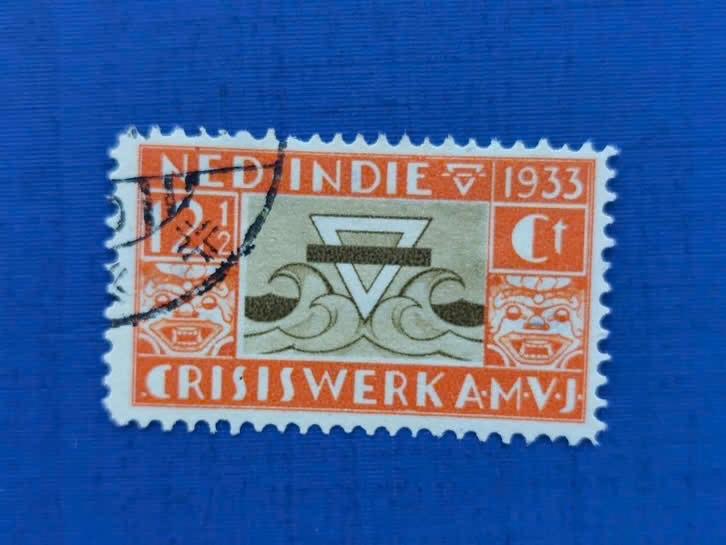 Postzegel NL Indie 1934 zegel Crisiswerk AMVJ 04-04, Postzegels en Munten, Postzegels | Nederlands-Indië en Nieuw-Guinea, Ophalen of Verzenden