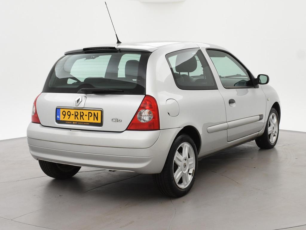 Renault Clio 1.6-16V 3-DEURS 107 PK COMMUNITY + AIRCO | LMV, Auto's, Renault, Voorwielaandrijving, 4 cilinders, Handgeschakeld
