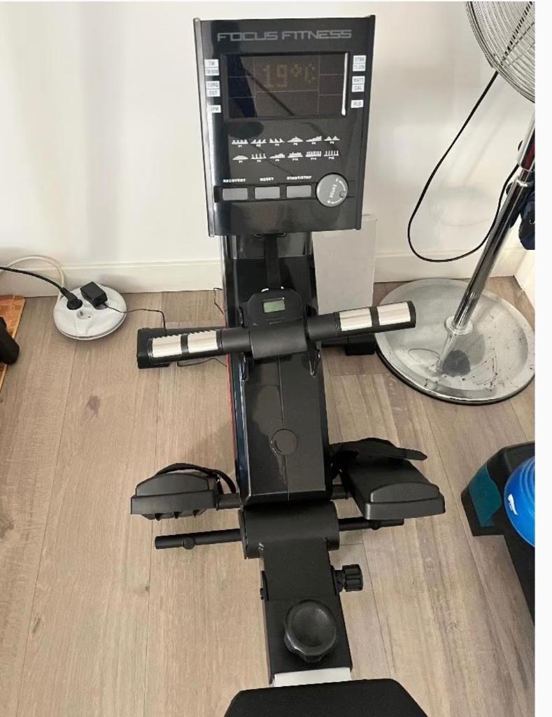 roei trainer, Ophalen, Zo goed als nieuw, Benen, Roeitrainer