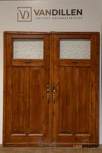 Oude ensuite / schuifdeuren deuren met kleine raampjes