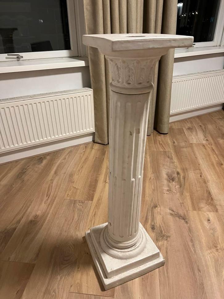 Klassieke decoratieve zuil met gecanneleerde schacht, Antiek en Kunst, Antiek | Woonaccessoires, Ophalen