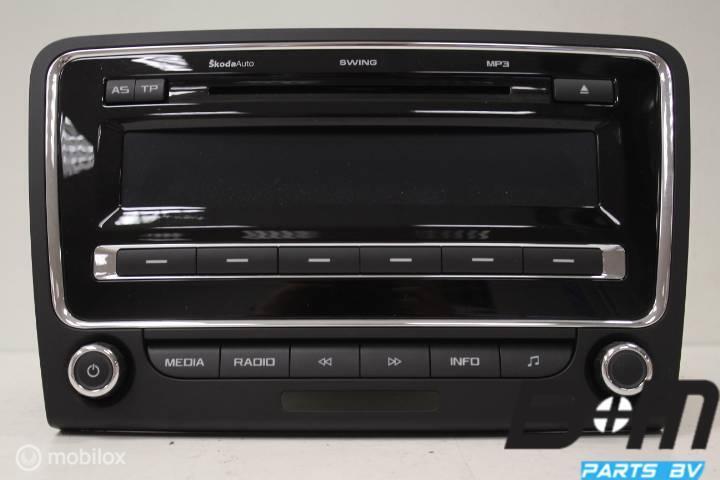 Originele Skoda radio/CD Skoda Superb 3T0035161H, Gebruikt