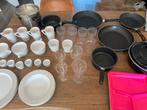 Borden, glazen en pannen, Huis en Inrichting, Ophalen, Gebruikt, Overige typen