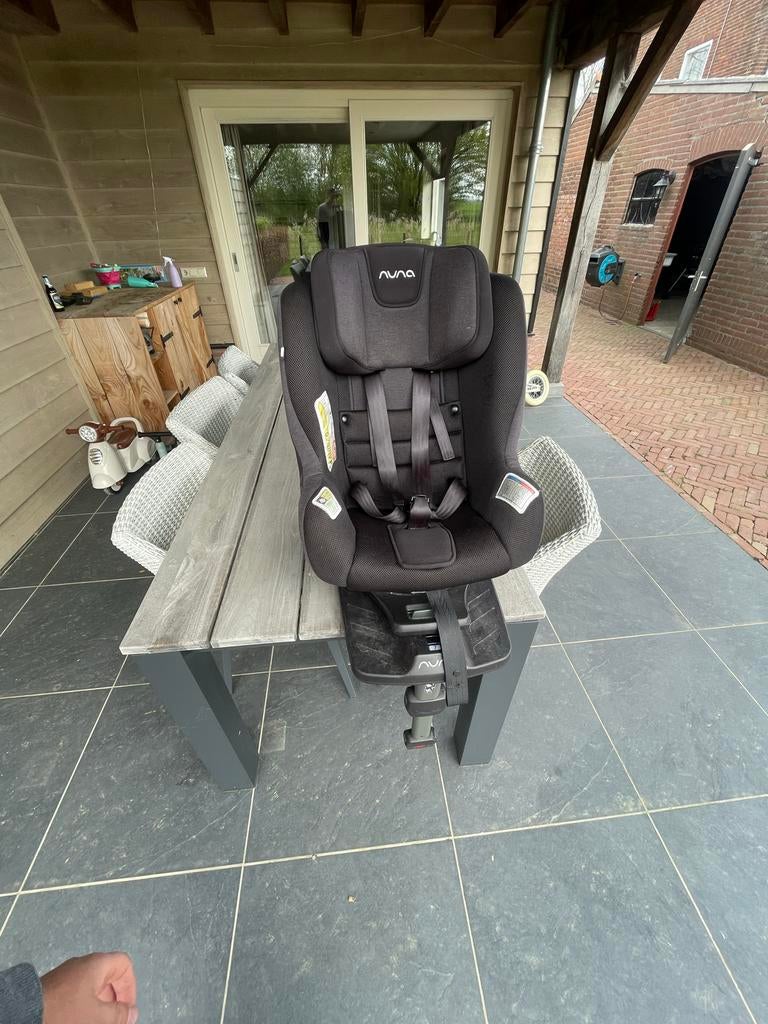 Draaibare en comfortabele Nuna Rebl Autostoel, Kinderen en Baby's, Autostoeltjes, Overige merken, 0 t/m 18 kg, Verstelbare rugleuning