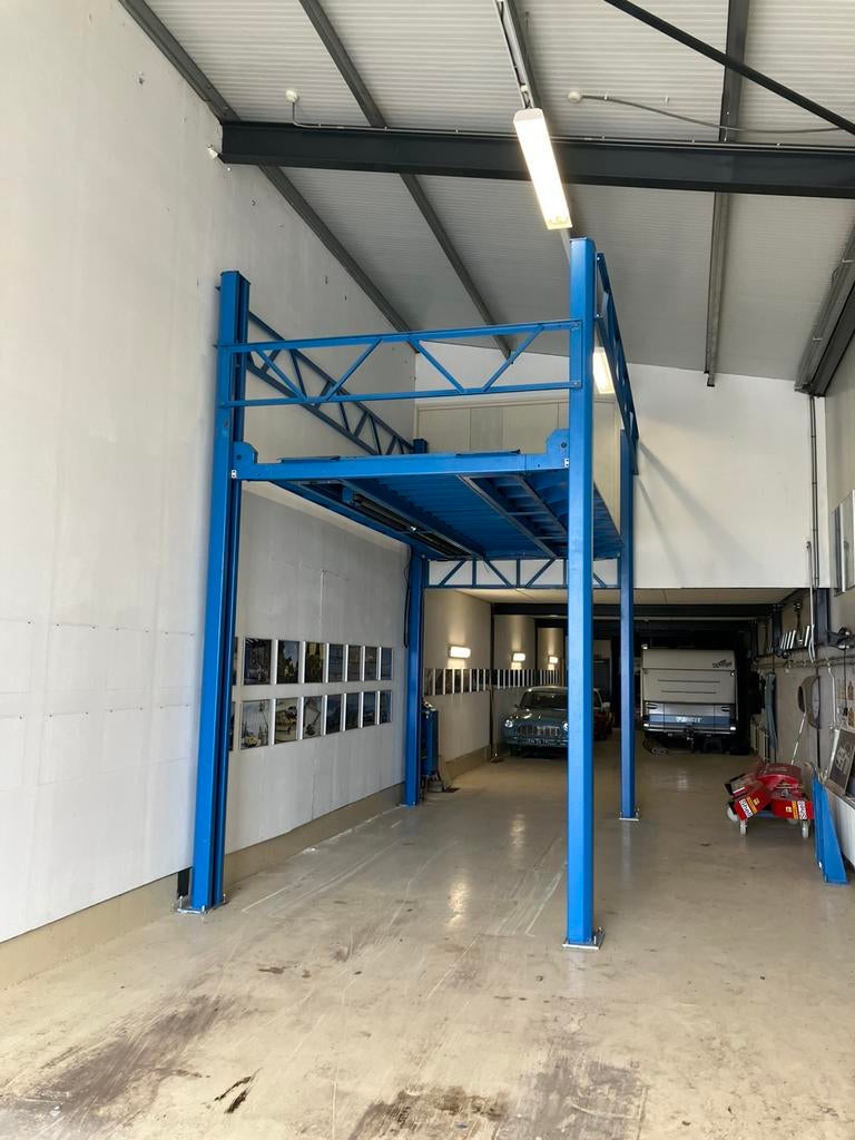 Autolift / hefbrug 4 kolloms goede staat, Ophalen, Zo goed als nieuw