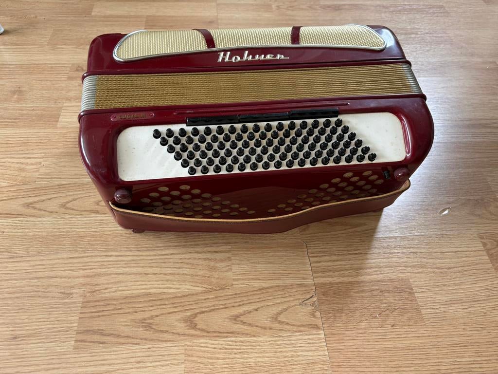 Te koop hohner arcordion, Muziek en Instrumenten, Accordeons, Ophalen of Verzenden, Zo goed als nieuw, 120-bas, Overige merken