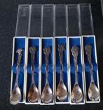 Ontwerp van H. Hooijkaas Schoonhoven i.o.v. Douwe Egberts, Ophalen