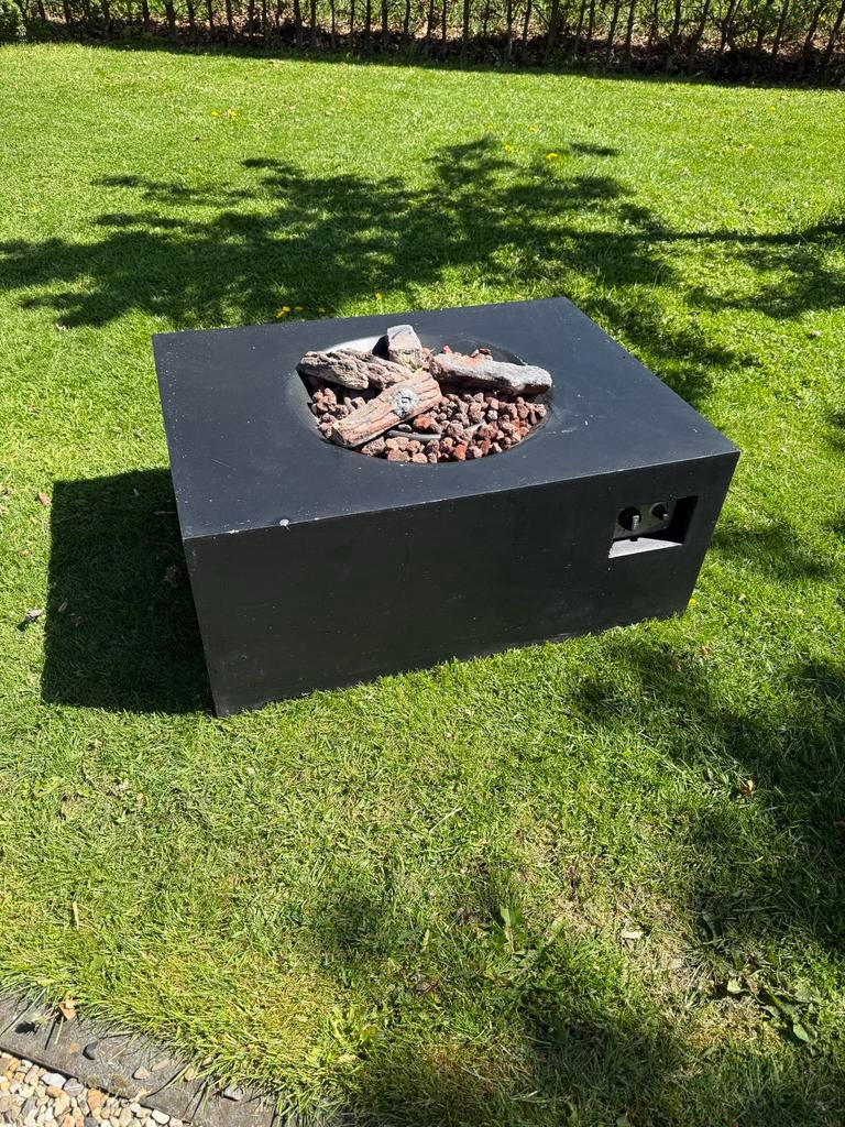 Moderne Zwarte Vuurtafel met Lavastenen, Ophalen, Zo goed als nieuw, Vuurkorf