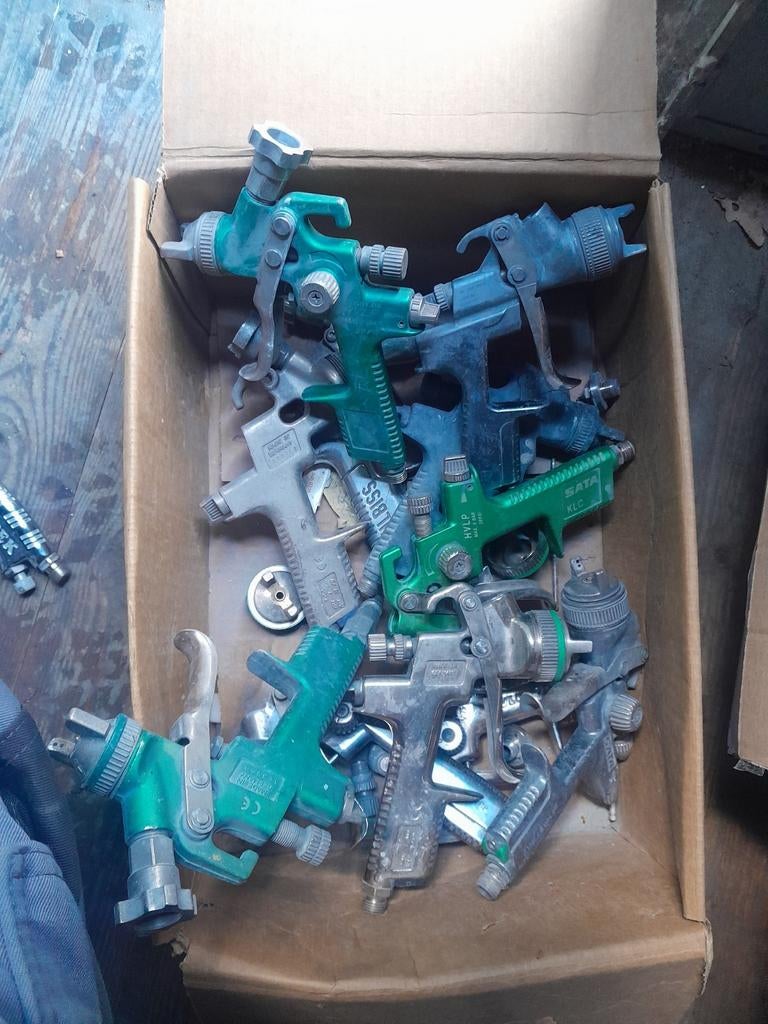 Kitspuiten lakspuiten ontvetter potten, Ophalen