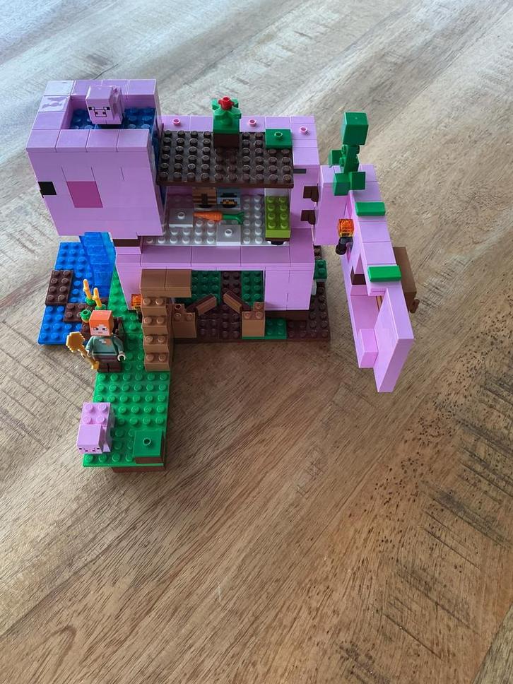 LEGO Minecraft Het Varkenshuis (21170), Kinderen en Baby's, Speelgoed | Duplo en Lego, Zo goed als nieuw, Lego, Complete set, Ophalen of Verzenden