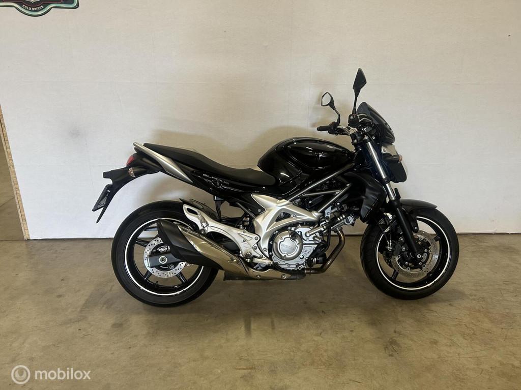 Suzuki Gladius, Bedrijf, Meer dan 35 kW, Toermotor, 645 cc